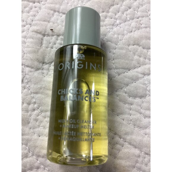 Peter Thomas Roth & Origins Skincare Travel Set - Picture 3 of 9